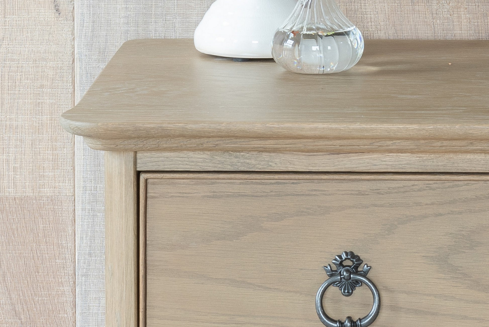 Willis & Gambier Camille 3 Drawer Chest - Oak - Lifestyle Image Zoomed In Top