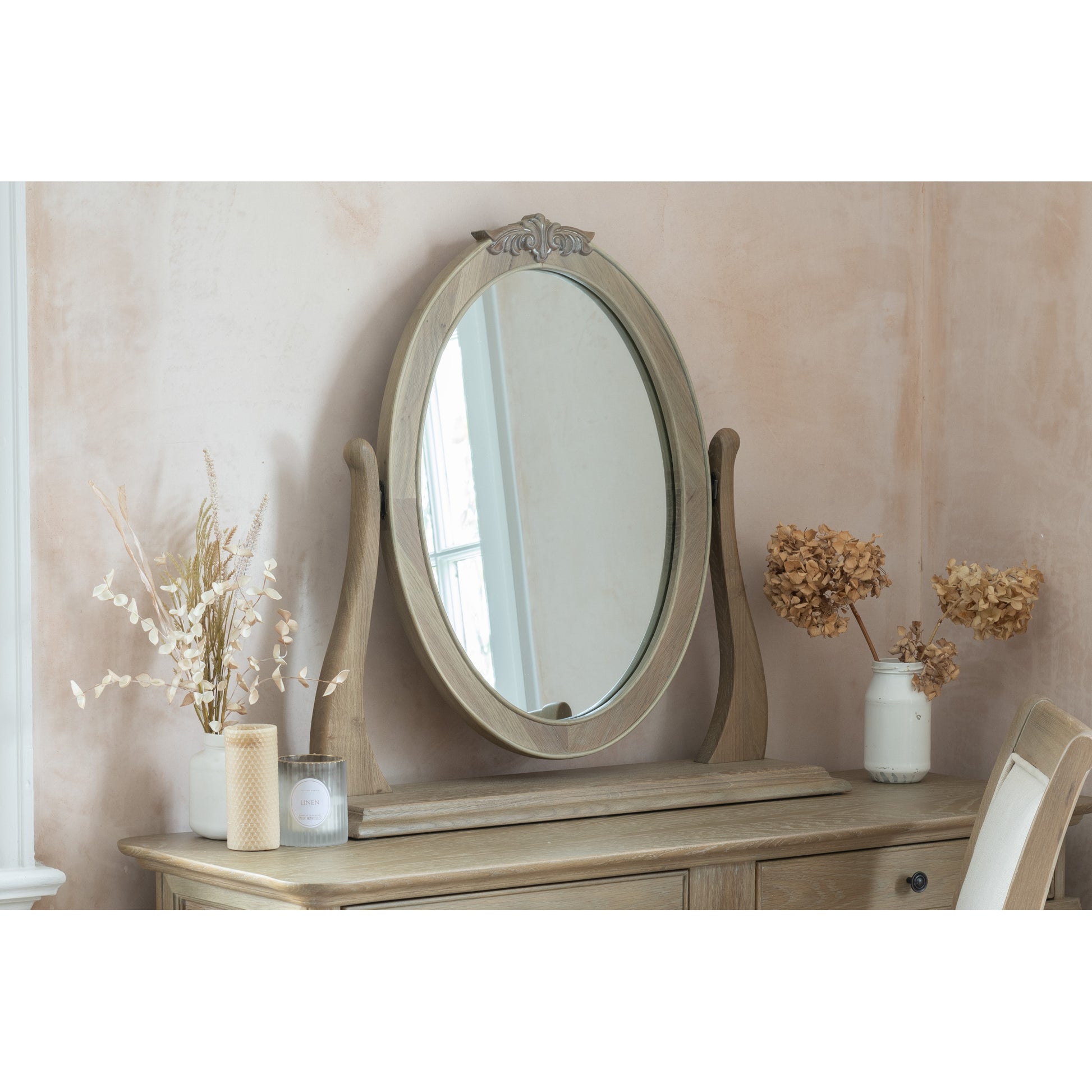 Willis & Gambier Camille Gallery Mirror - Oak - Lifestyle Image