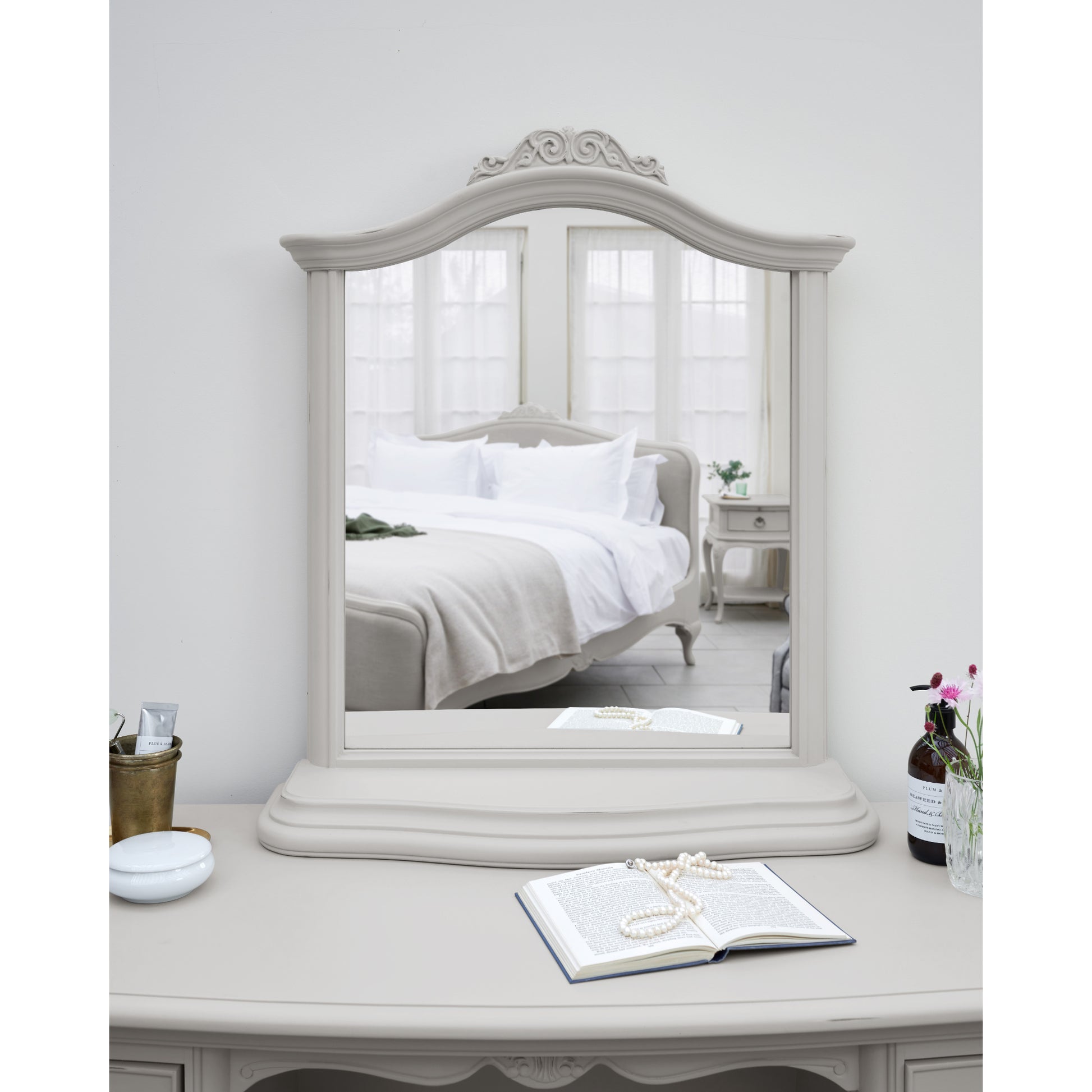 Willis & Gambier Etienne Mirror - Grey - Lifestyle Image 1