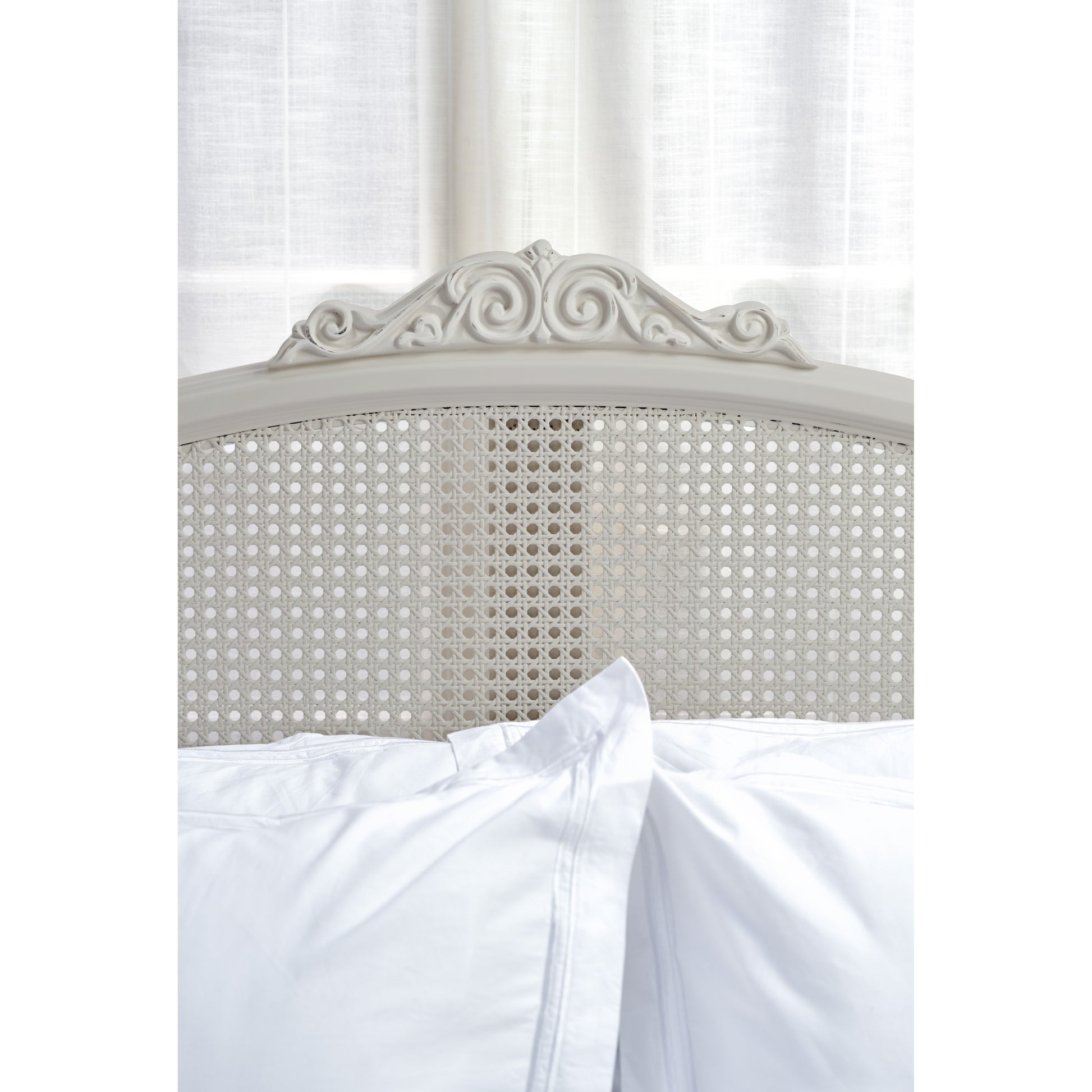 Willis & Gambier Etienne High End Rattan Bed - Grey - Focus View Headboard