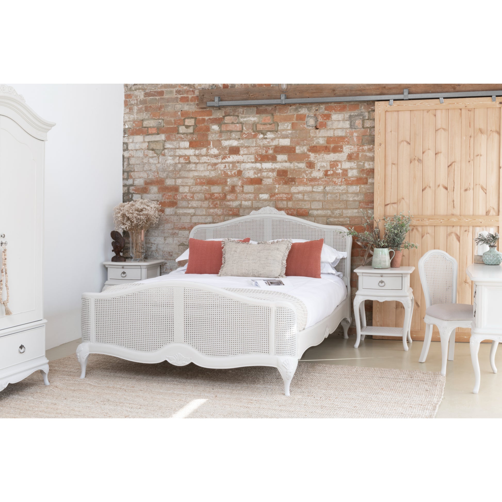 Willis & Gambier Etienne Collection - Grey - Lifestyle Image 2