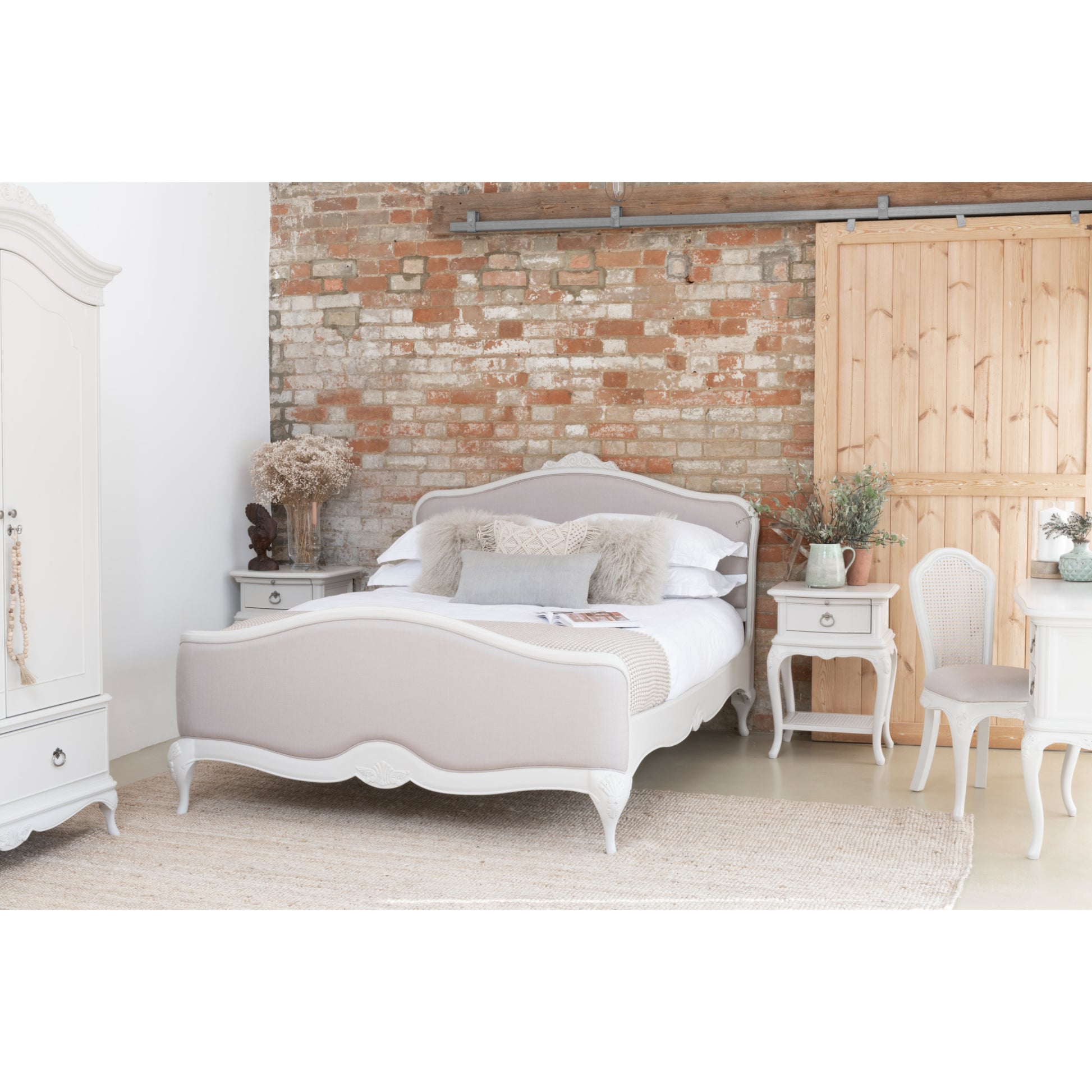 Willis & Gambier Etienne Collection - Grey - Lifestyle Image 2