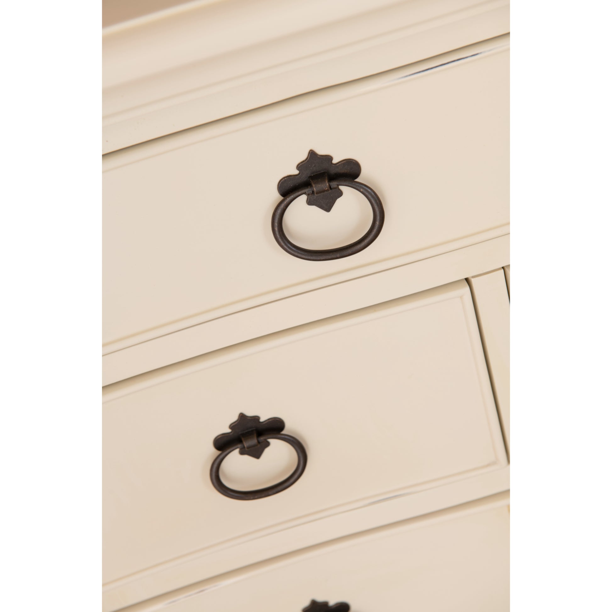 Willis & Gambier Ivory 8 Drawer Chest - Cream - Zoomed In Drawers