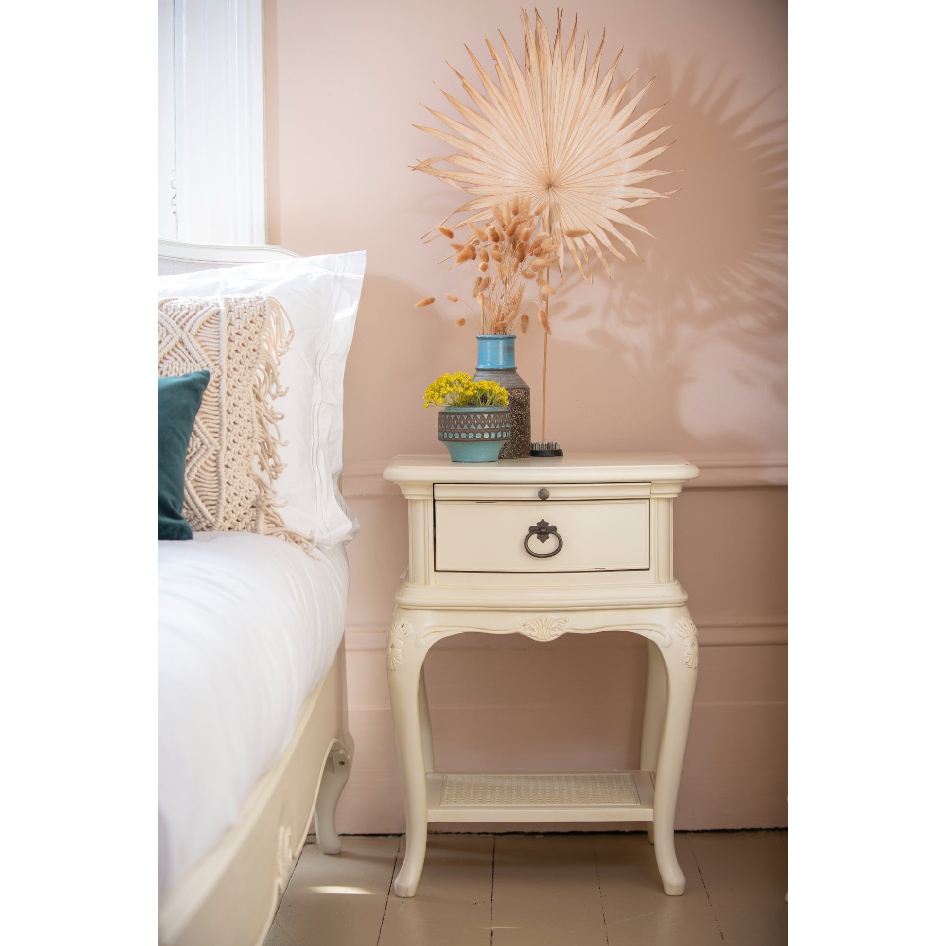 Willis & Gambier Ivory Single Drawer Bedside Table - Cream - Lifestyle Image 1